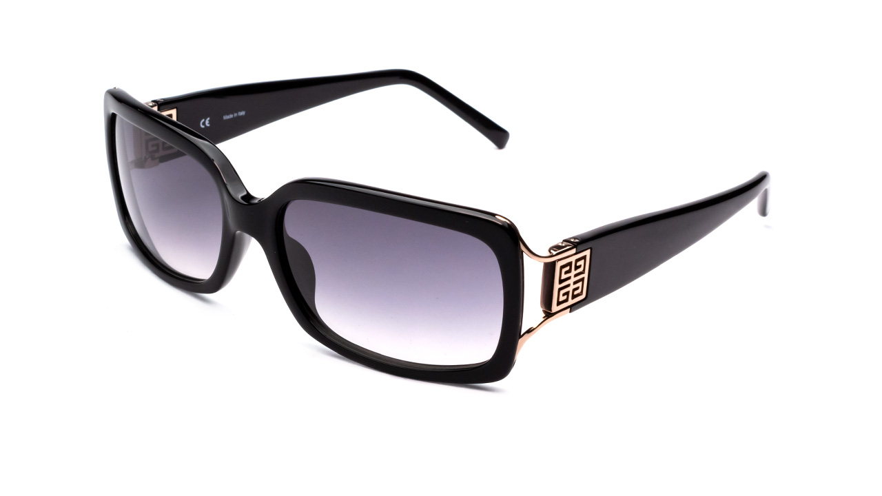 Givenchy sgv777 700x